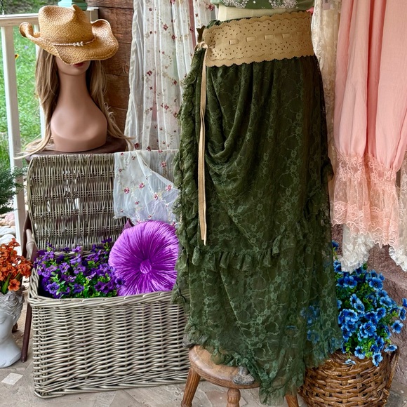 ~ Chemise en dentelle ~ LacyTarragon Maxi - Picture 10 of 11